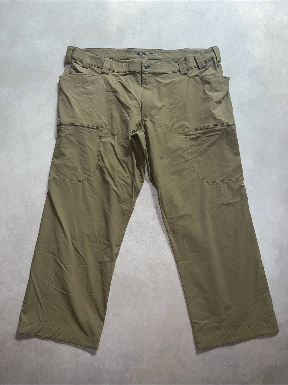 Duluth Flexpedition Men's Tan Colored Hiking Performance Cargo Pants
